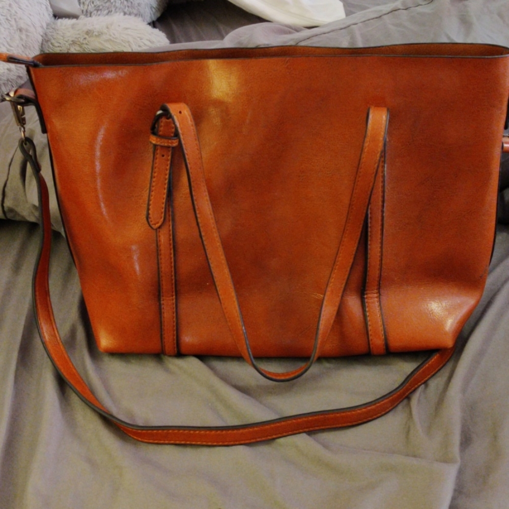 Purse - Picture 2 of 5